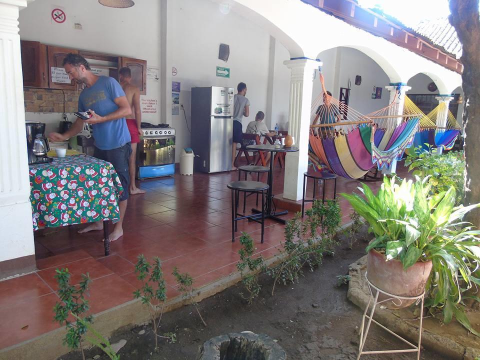 Hostal El Jardin *